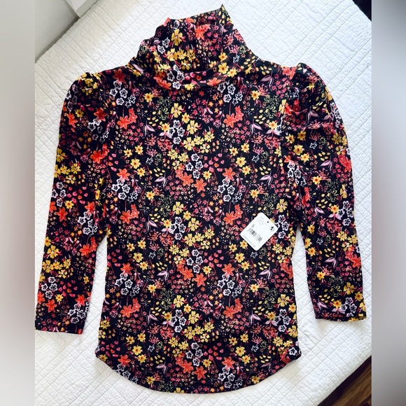 Free People Twyla Ditsy Floral Top 
NWT - Picture 2 of 6